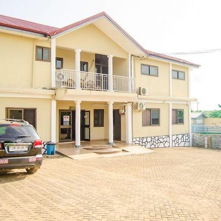 Hotel Francilia Cape Coast Exterior photo