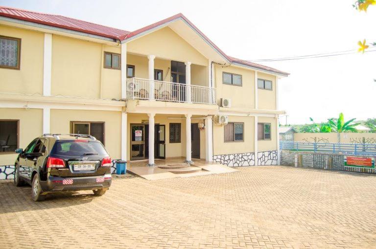 Hotel Francilia Cape Coast Exterior photo