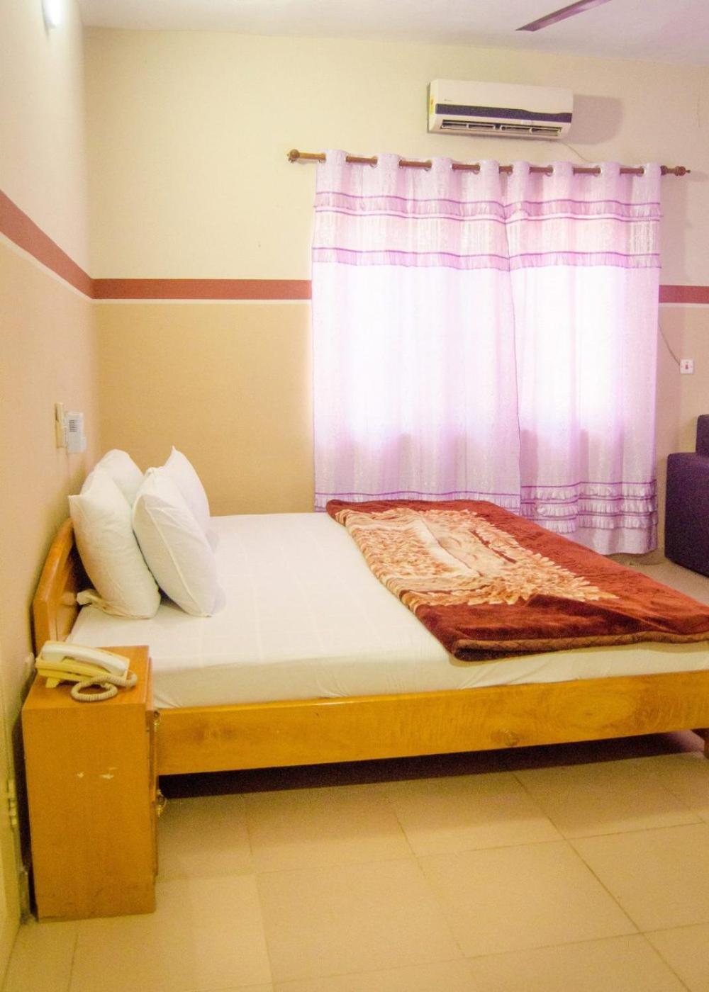 Hotel Francilia Cape Coast Exterior photo