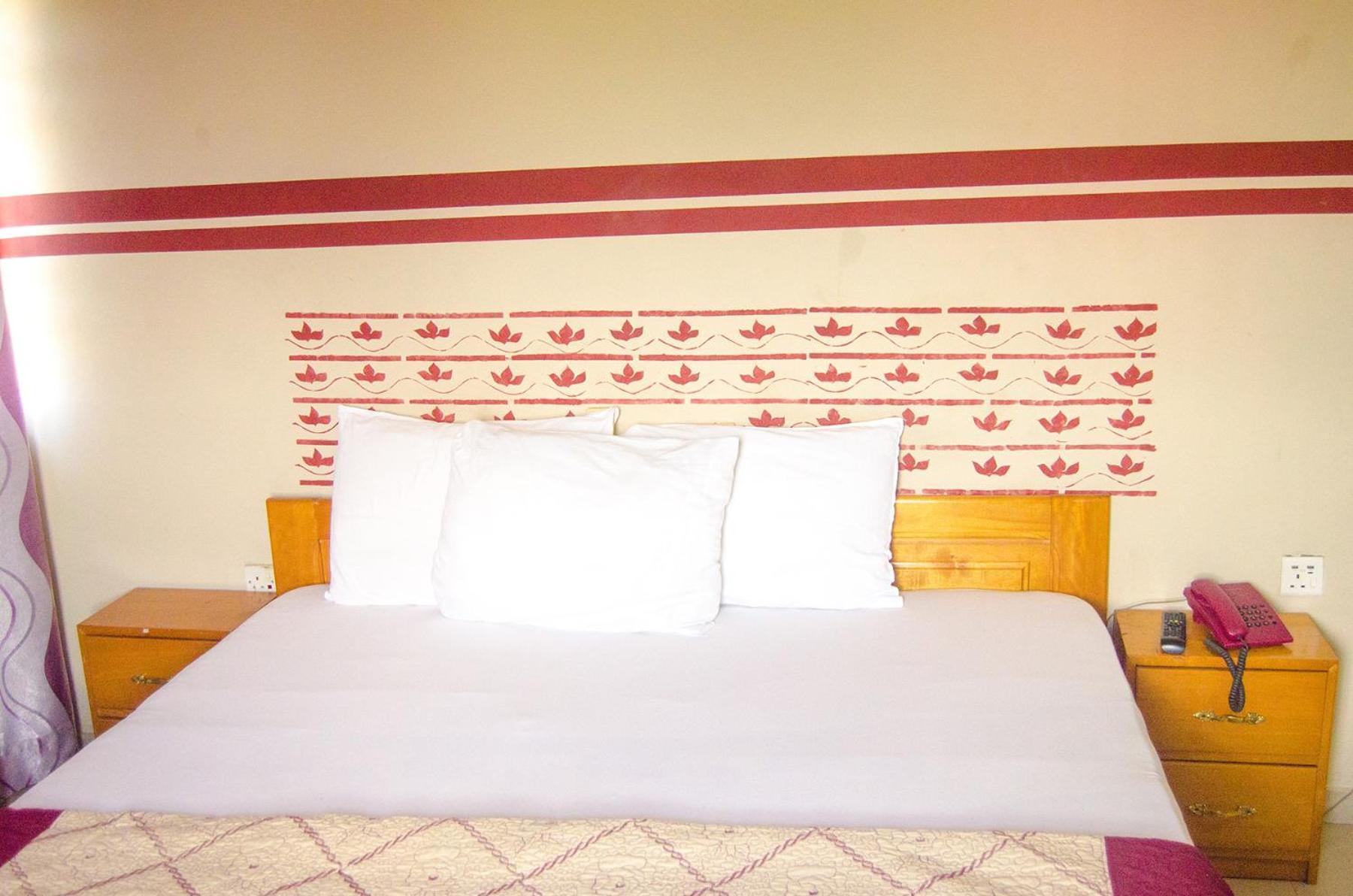 Hotel Francilia Cape Coast Exterior photo