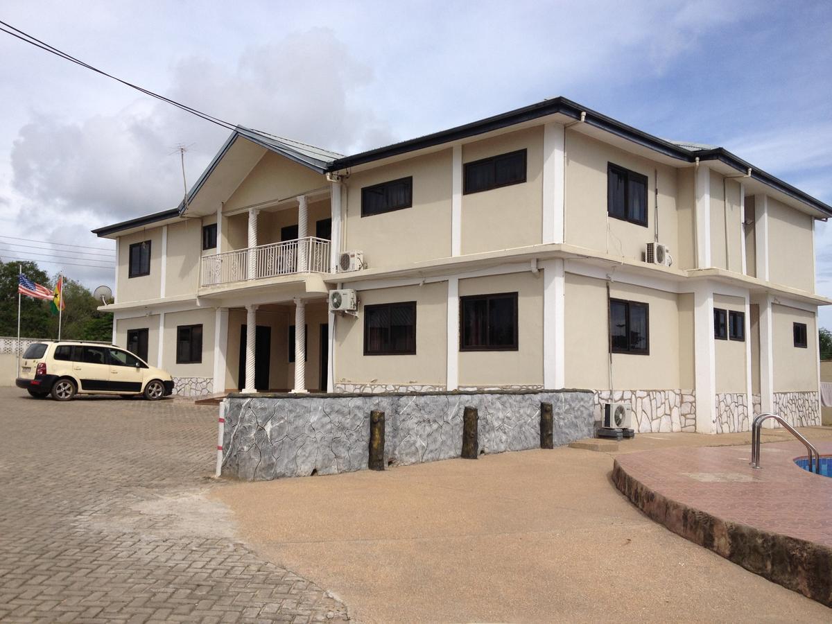 Hotel Francilia Cape Coast Exterior photo