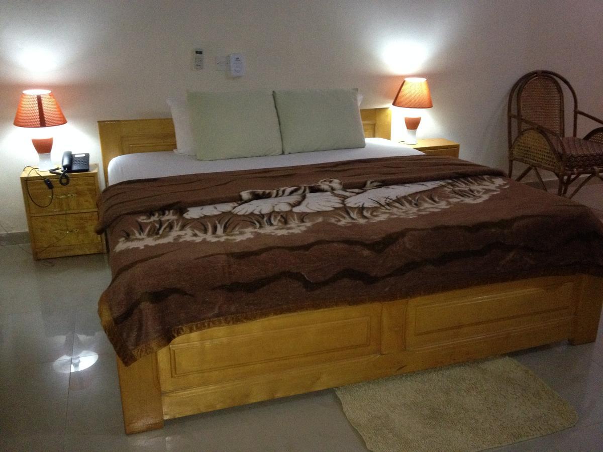 Hotel Francilia Cape Coast Exterior photo